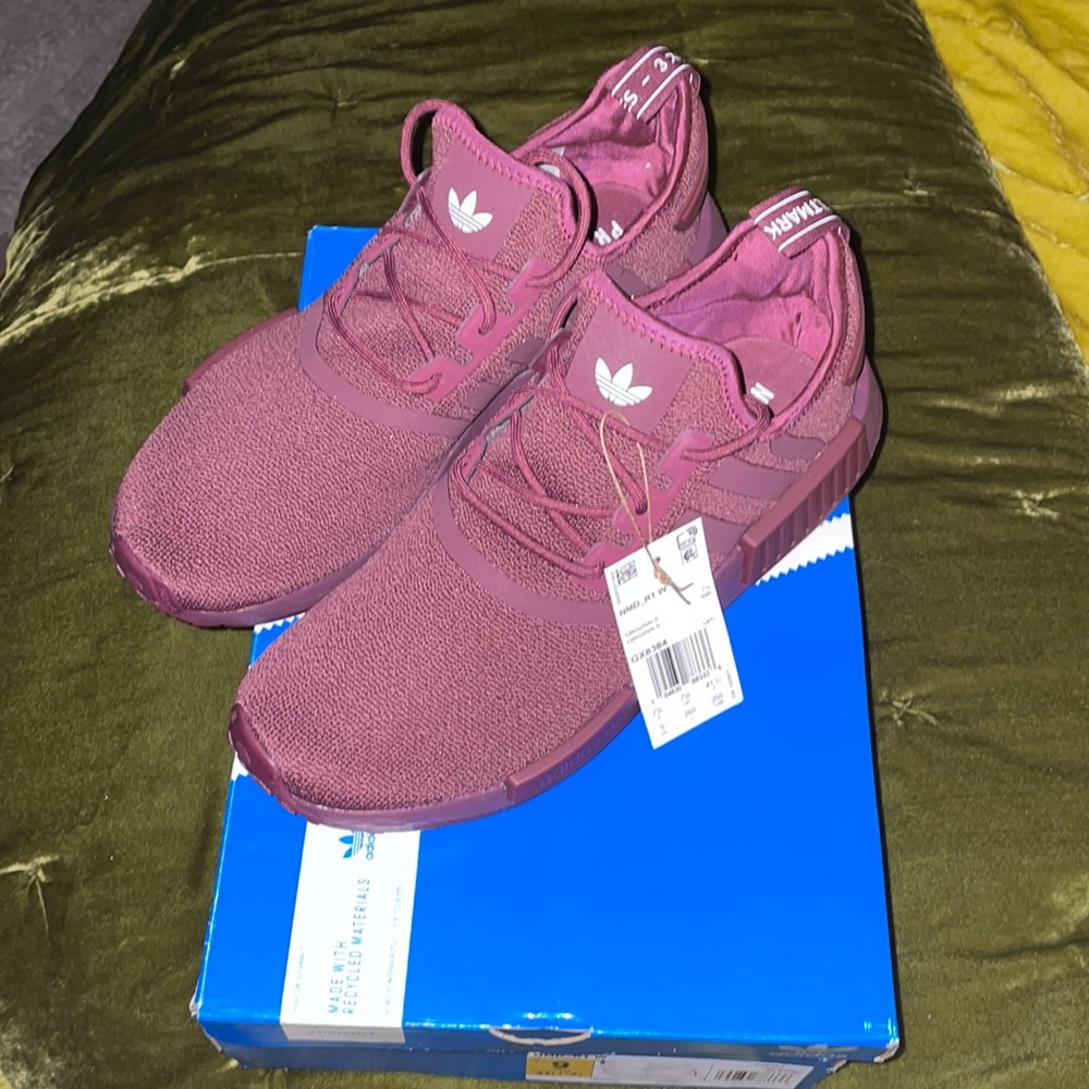 NWT - Adidas | NMD_R1 Original | Women size 9